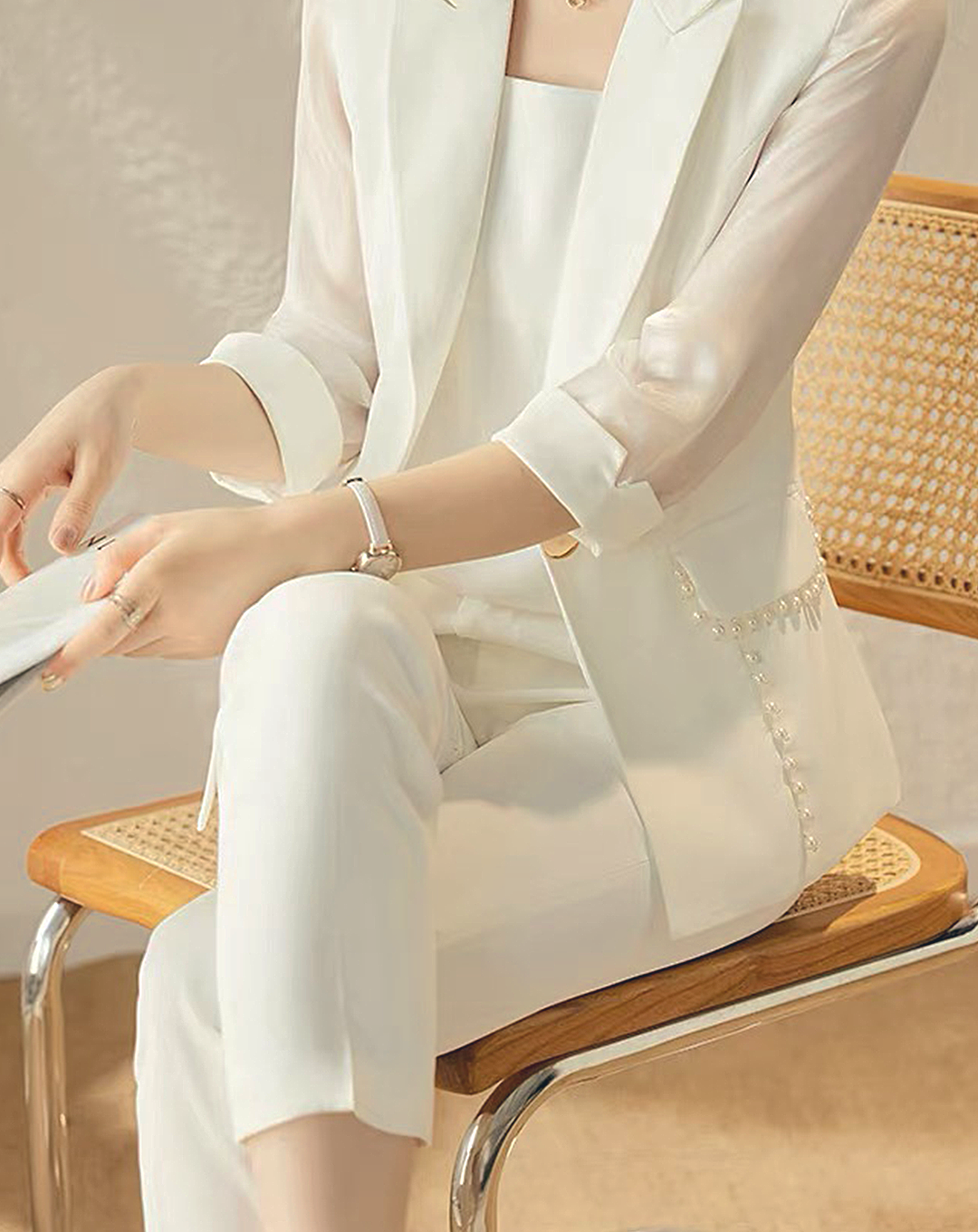 ♀See-through Sleeve Suit