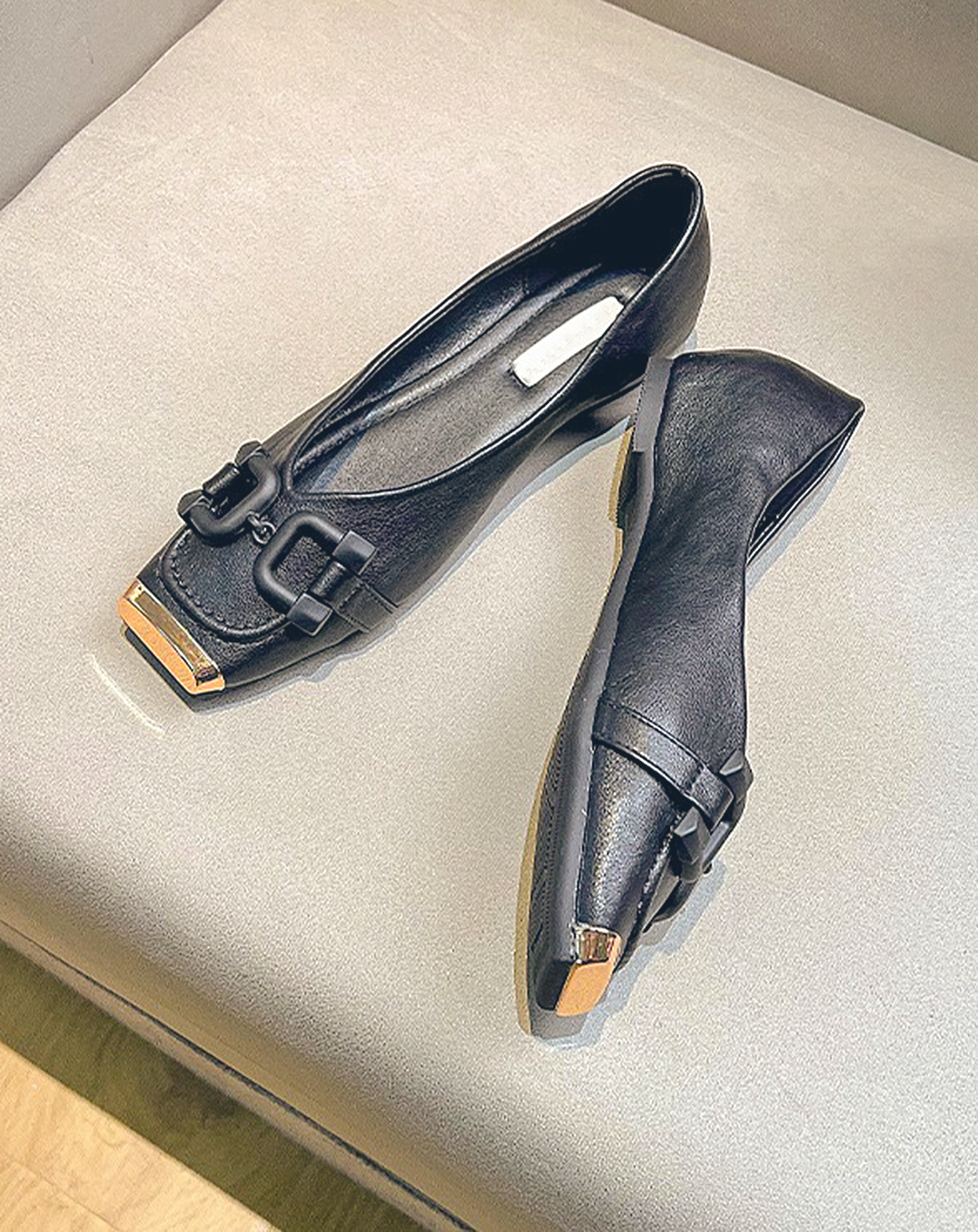 ♀Metallic Toe Buckle Pumps