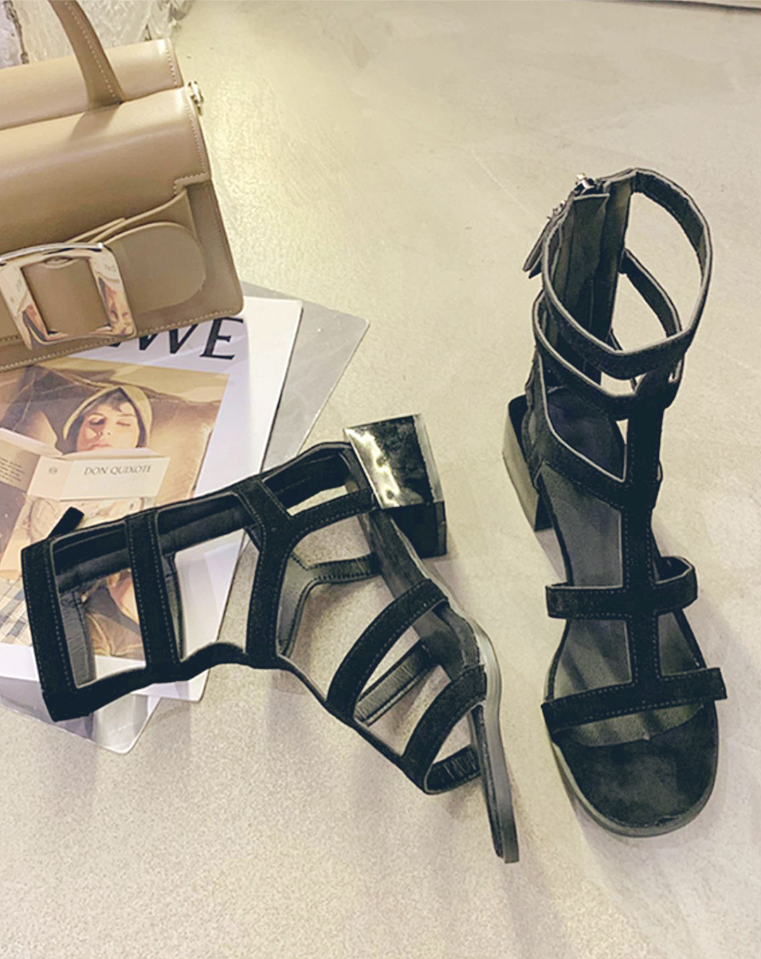 ♀Back Zip Gladiator Sandals