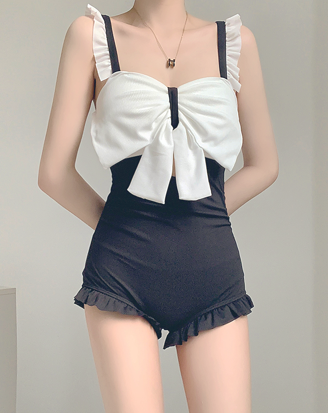 ♀Front Big Ribbon Swimsuit