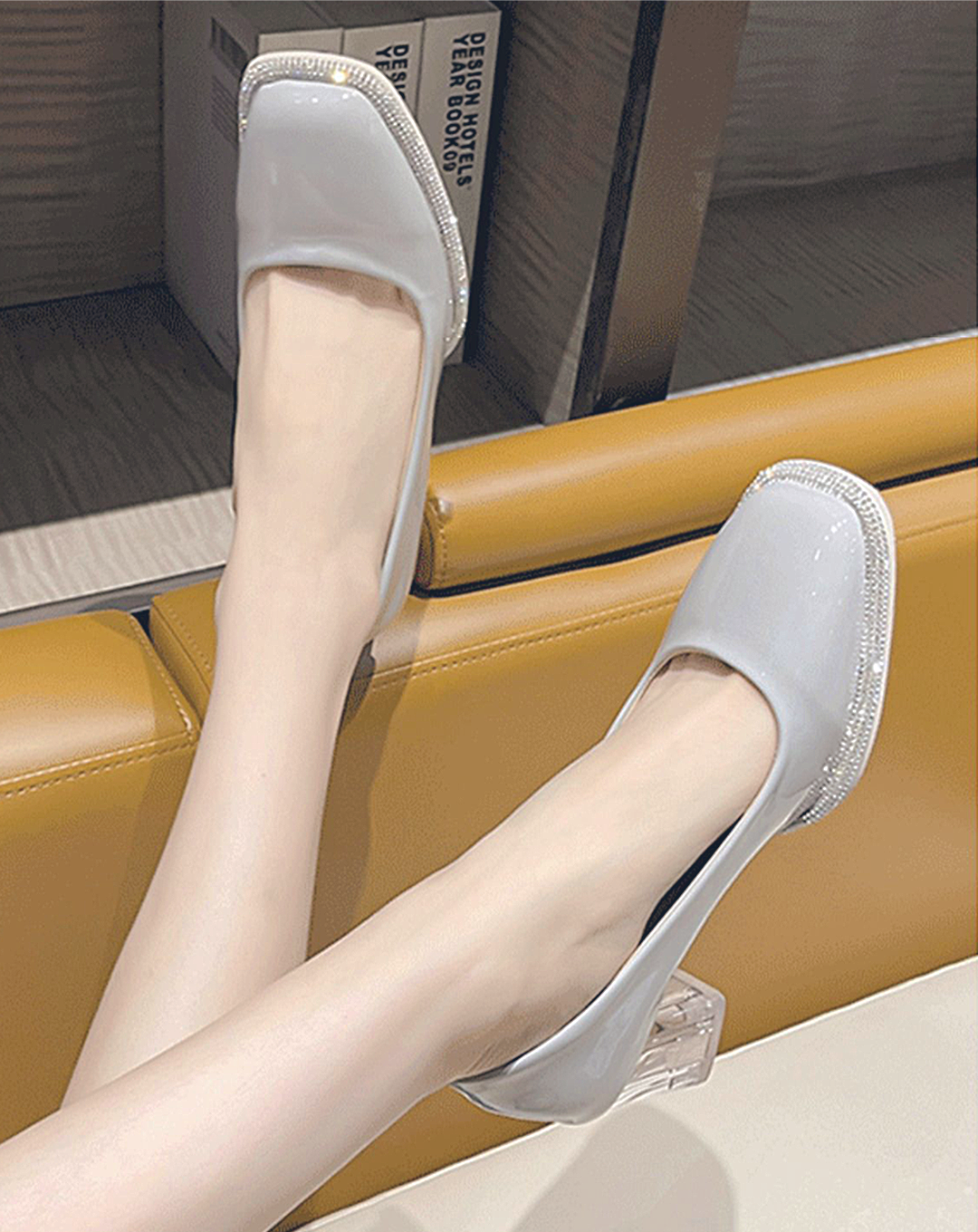 ♀Square Toe Clear Heel Pumps