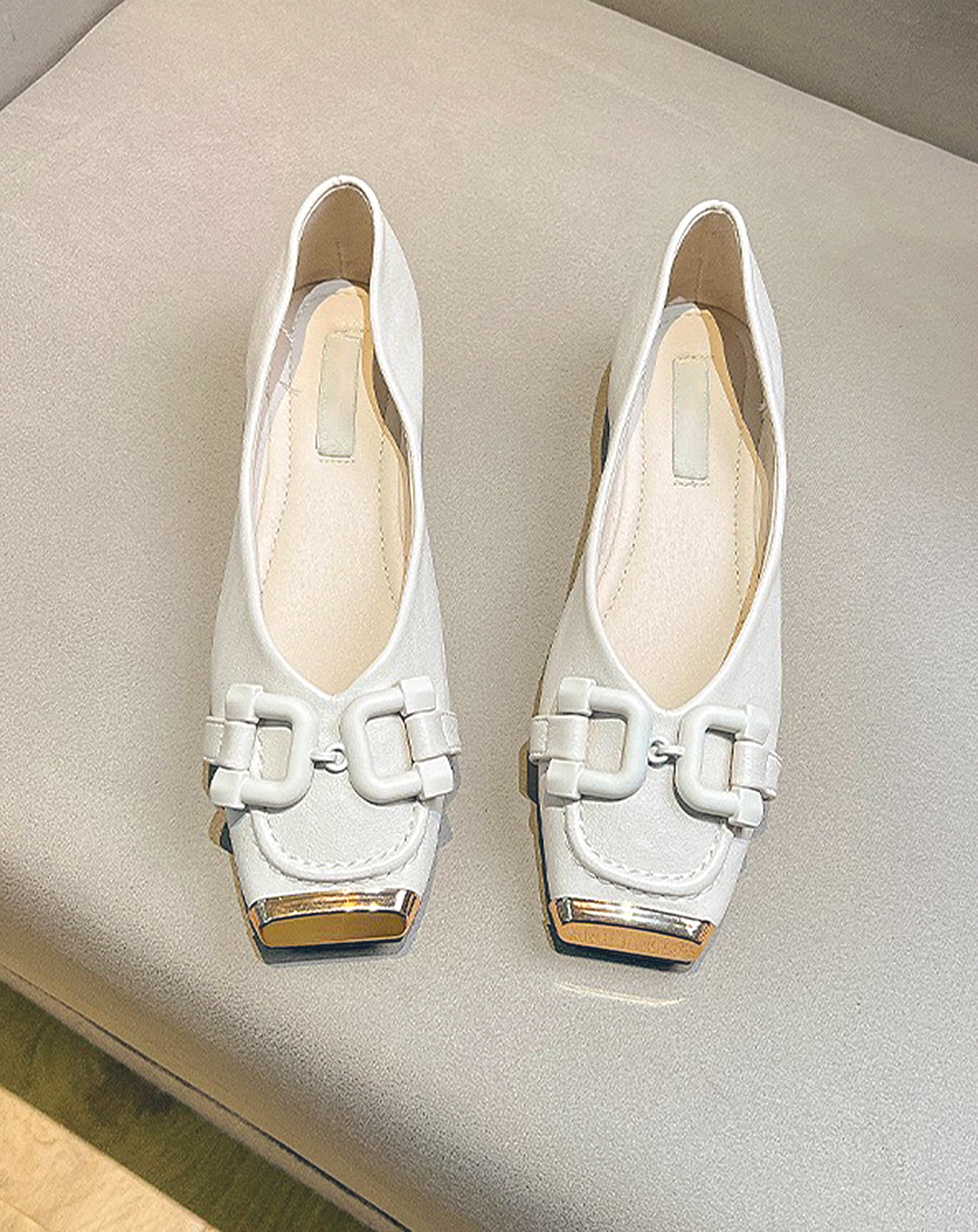 ♀Metallic Toe Buckle Pumps