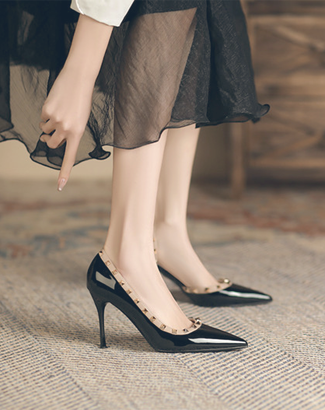 ♀Studs Line Separate Pumps