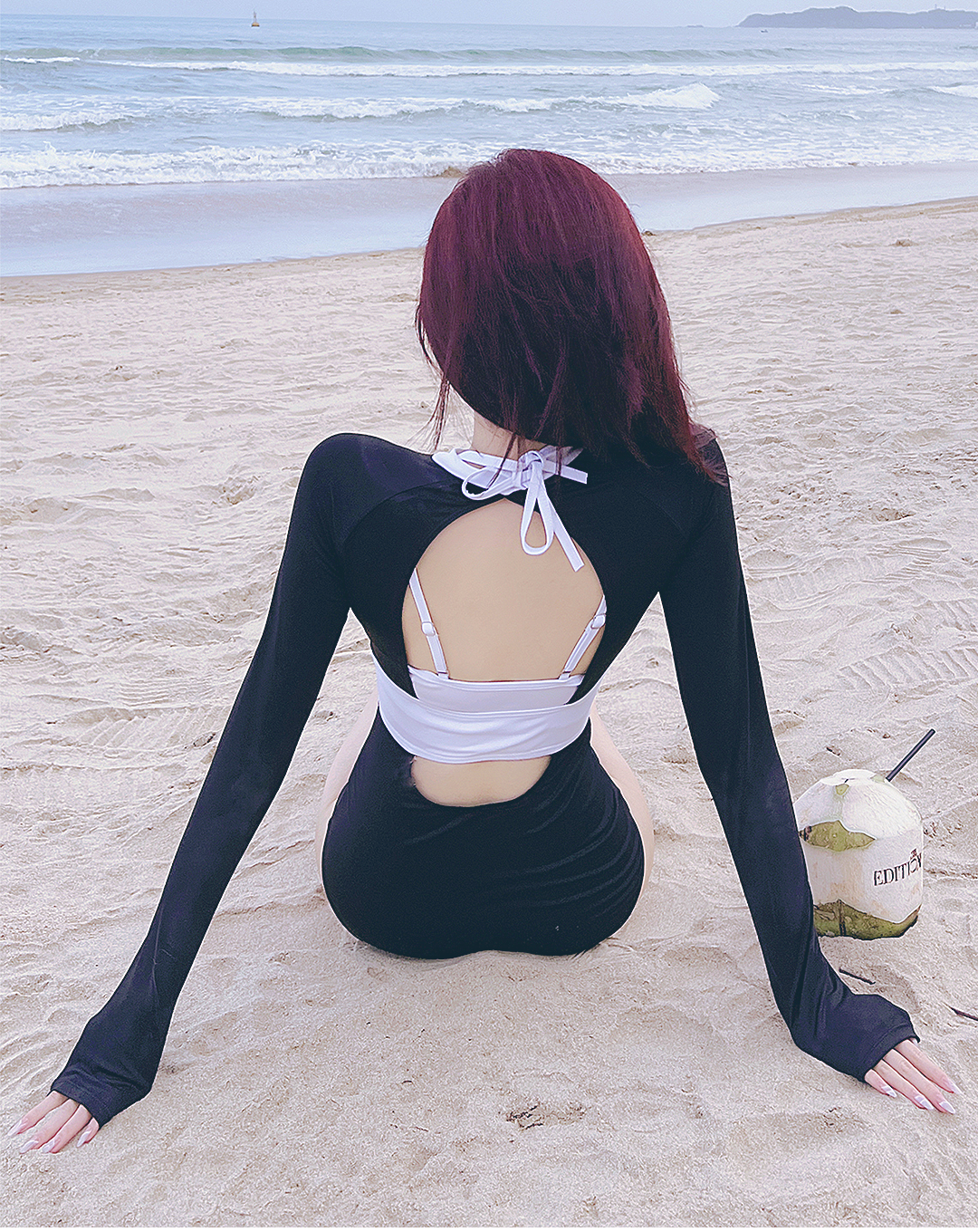 ♀Zip Up Long Sleeve Swimsuit