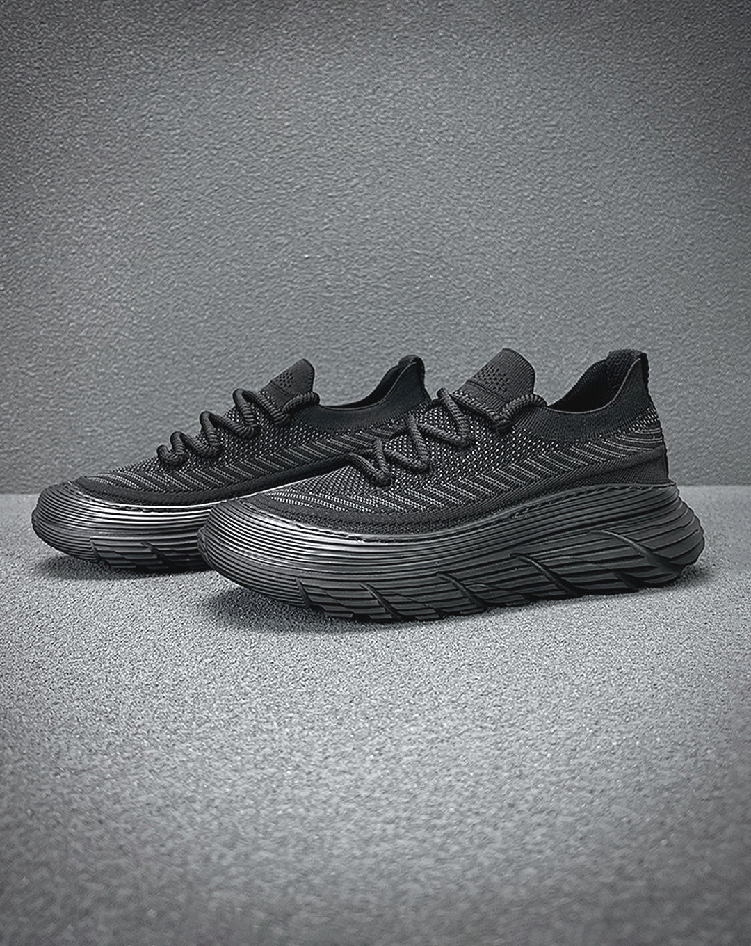 ♂♀Light Mesh Sports Sneakers