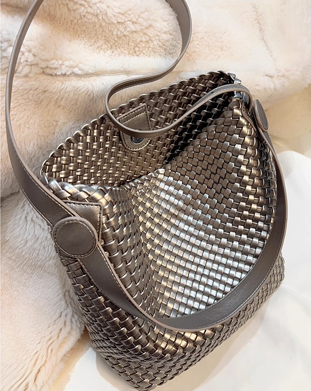 ♀Braided Leather Tote Bag