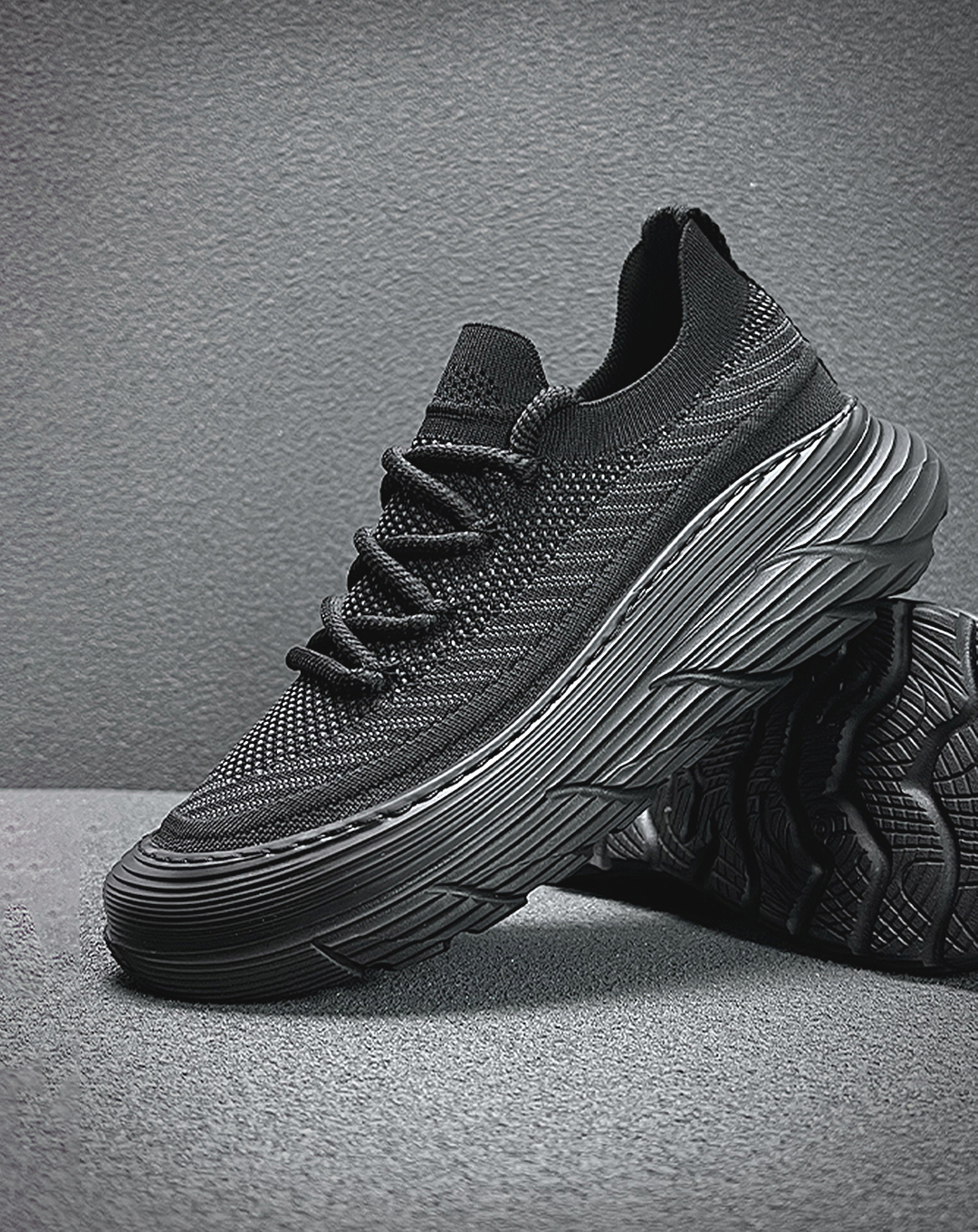♂♀Light Mesh Sports Sneakers
