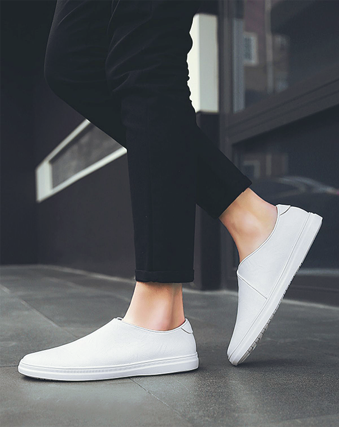 ♂♀V-shaped Opening Slip-on Shoes