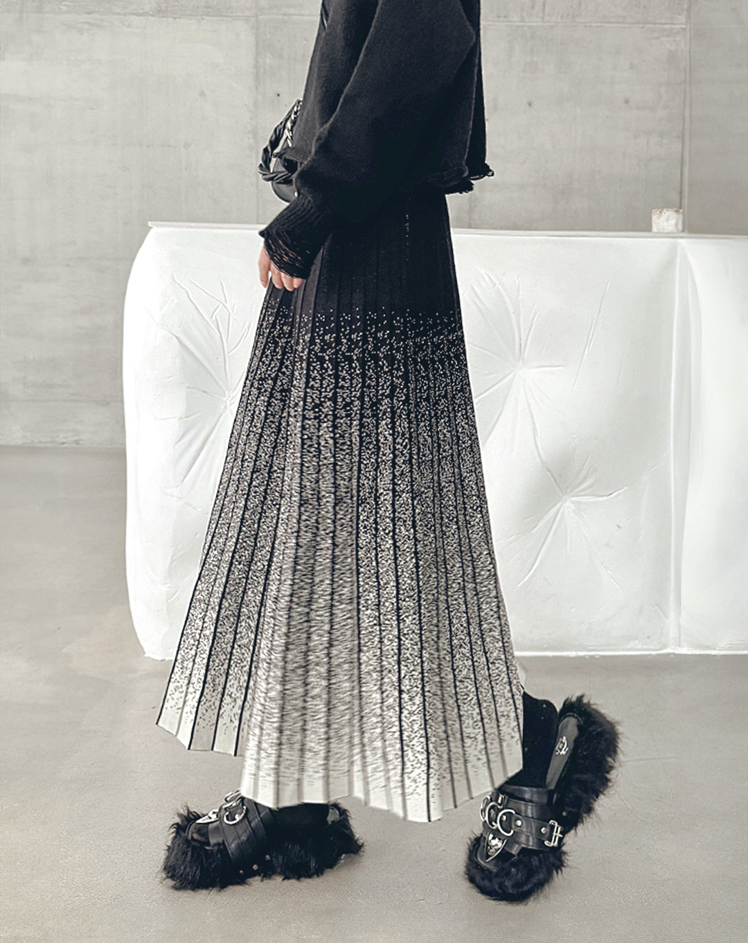 ♀Monotone Gradation Pleated Skirt