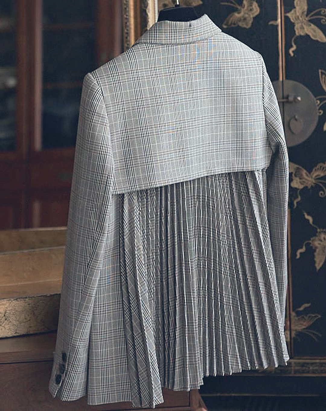 ♀Back Pleated Glen Check Jacket