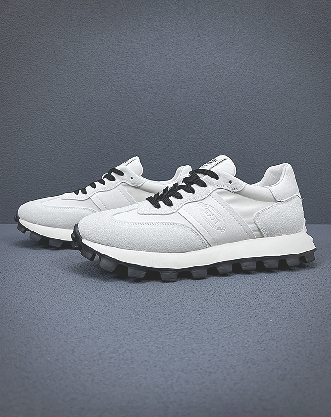 ♂♀本革/Leather Bumpy Sole Sneakers