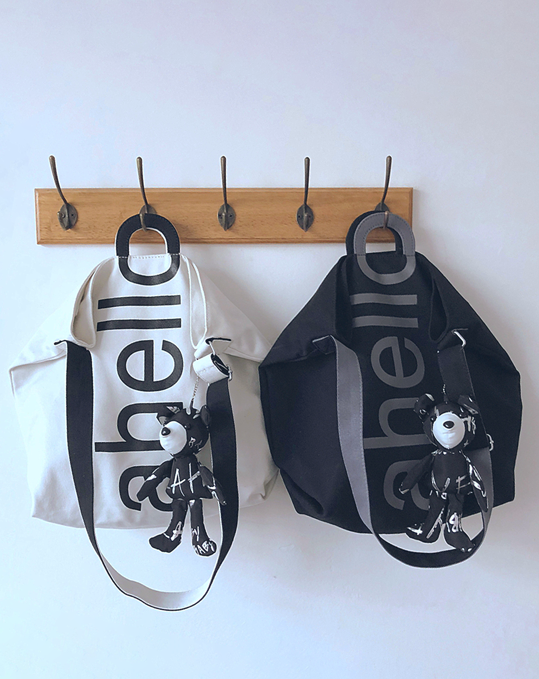 Big Logo Design Shoulder Bag