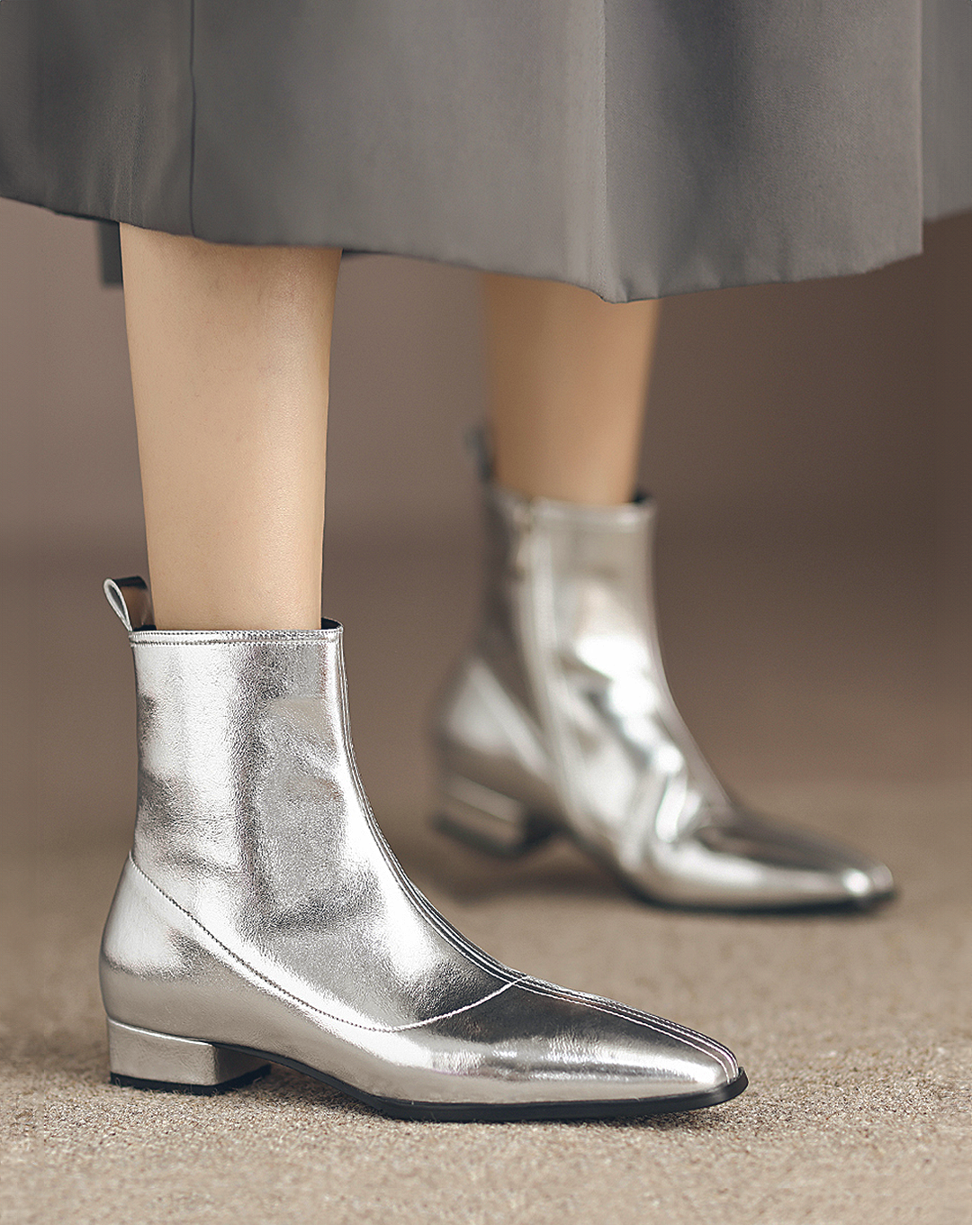 ♀本革/Silver Low Heel Short Boots