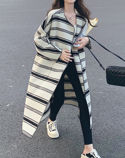 ♀Border Blanket Coat