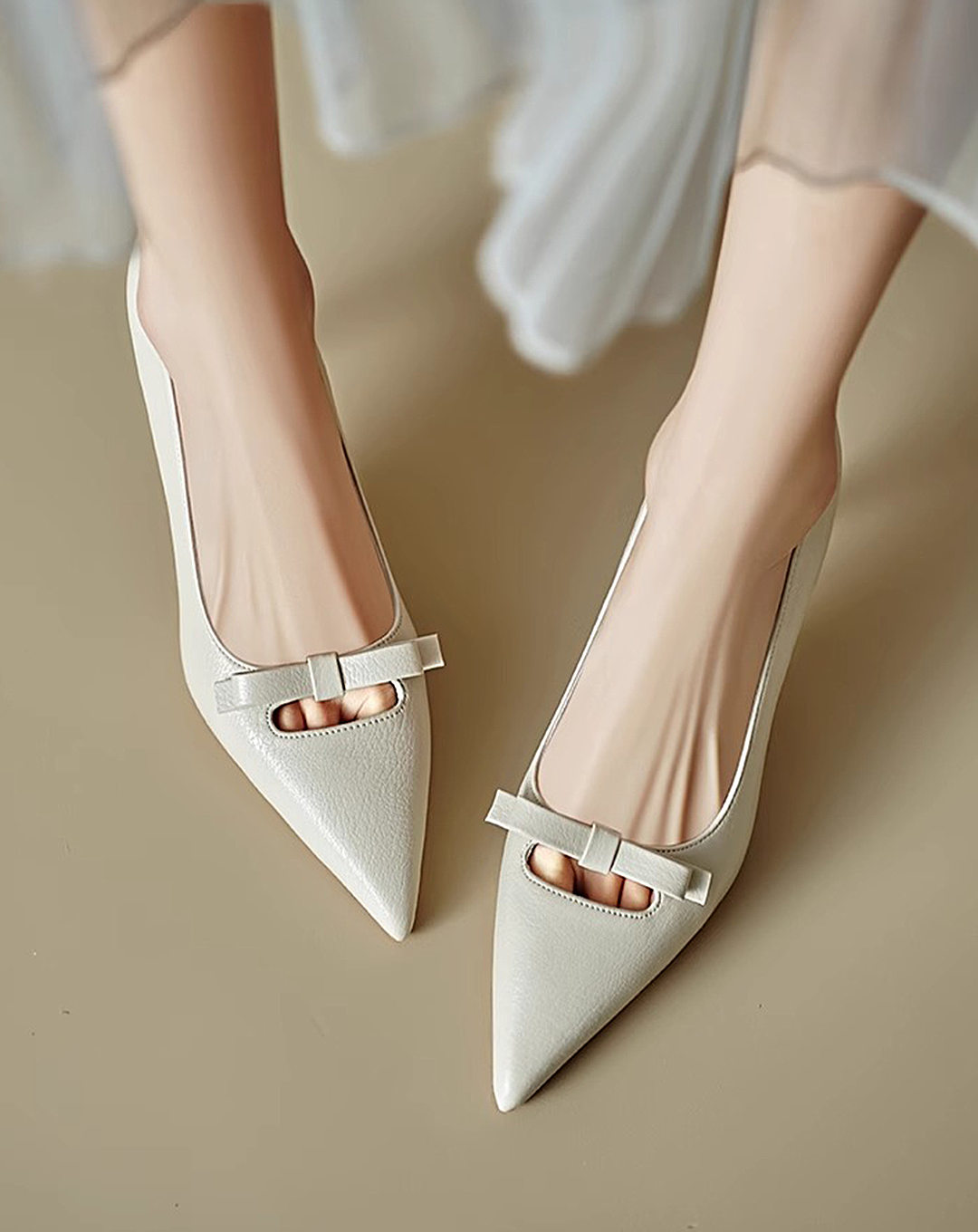 ♀本革/Ribbon Pointed Toe Pumps