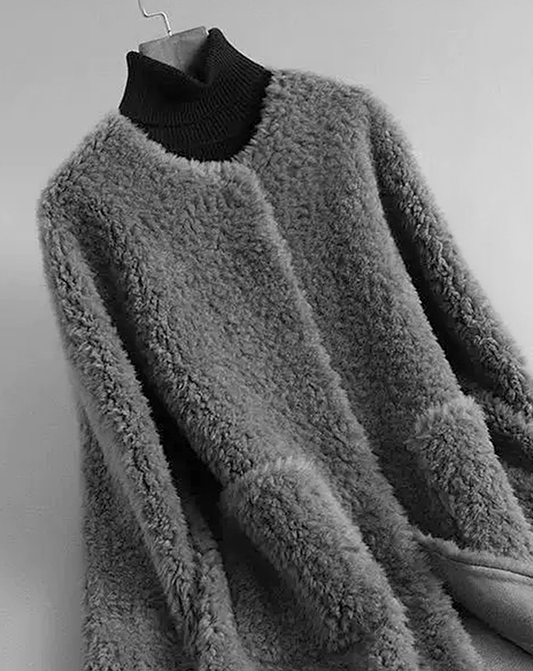 ♀Collarless Boa Coat