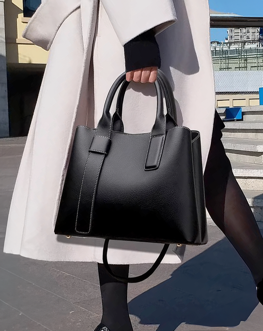 ♀本革/Stitched Leather Belt Bag