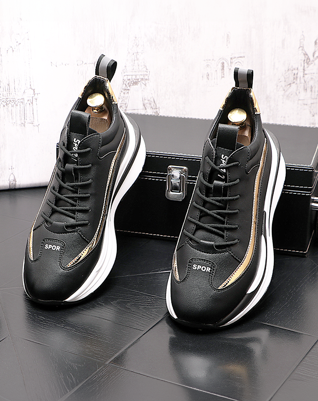 ♂♀Gold Line Sneakers
