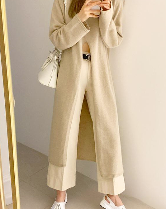 ♀Deep Slit Long Knit