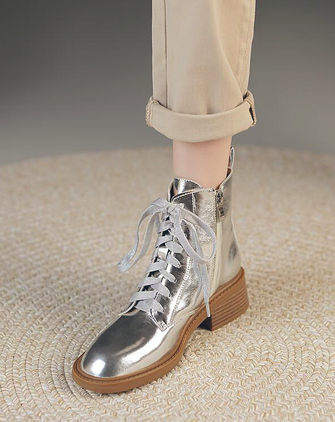 ♀本革/Silver Lace-Up Short Boots