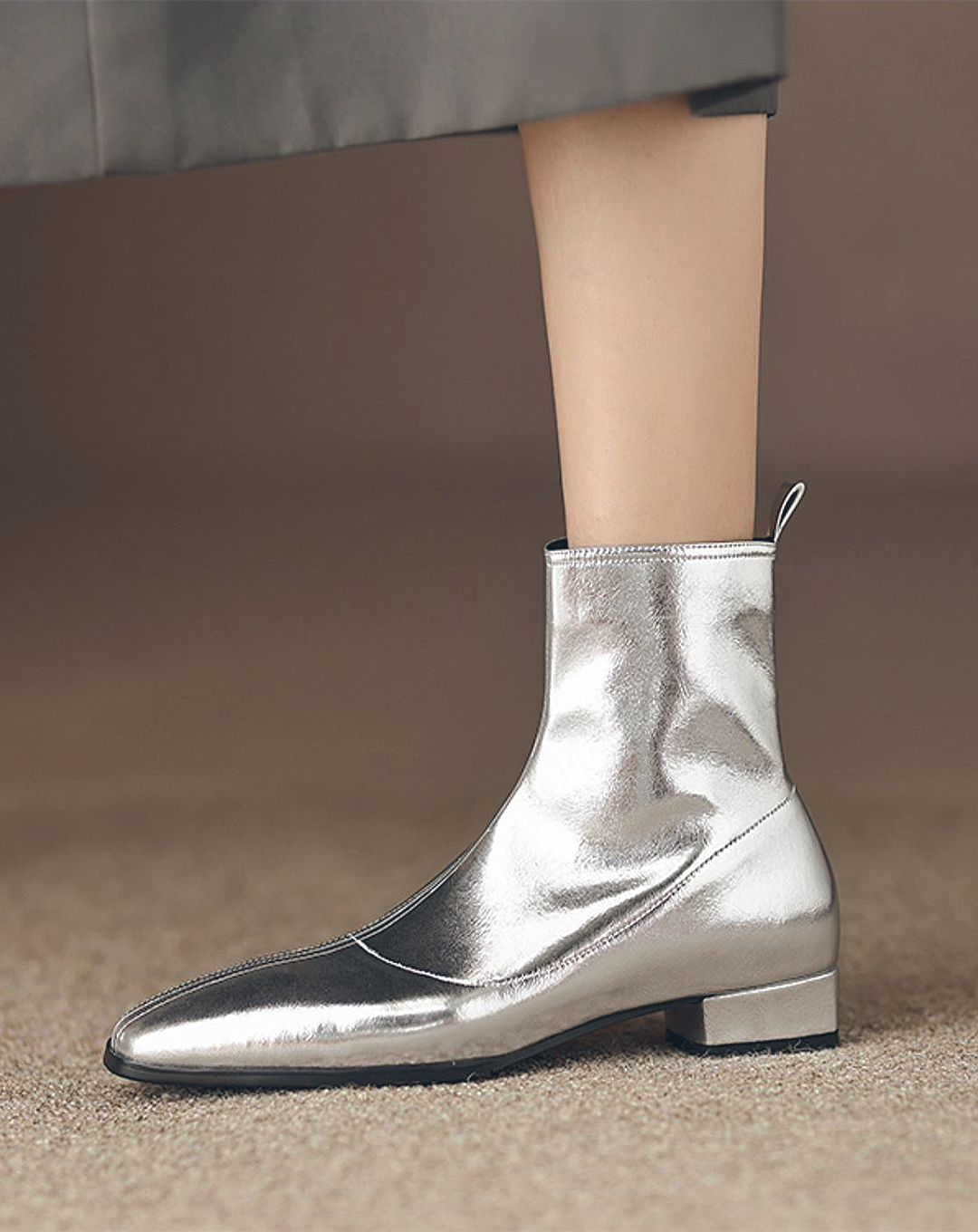 ♀本革/Silver Low Heel Short Boots