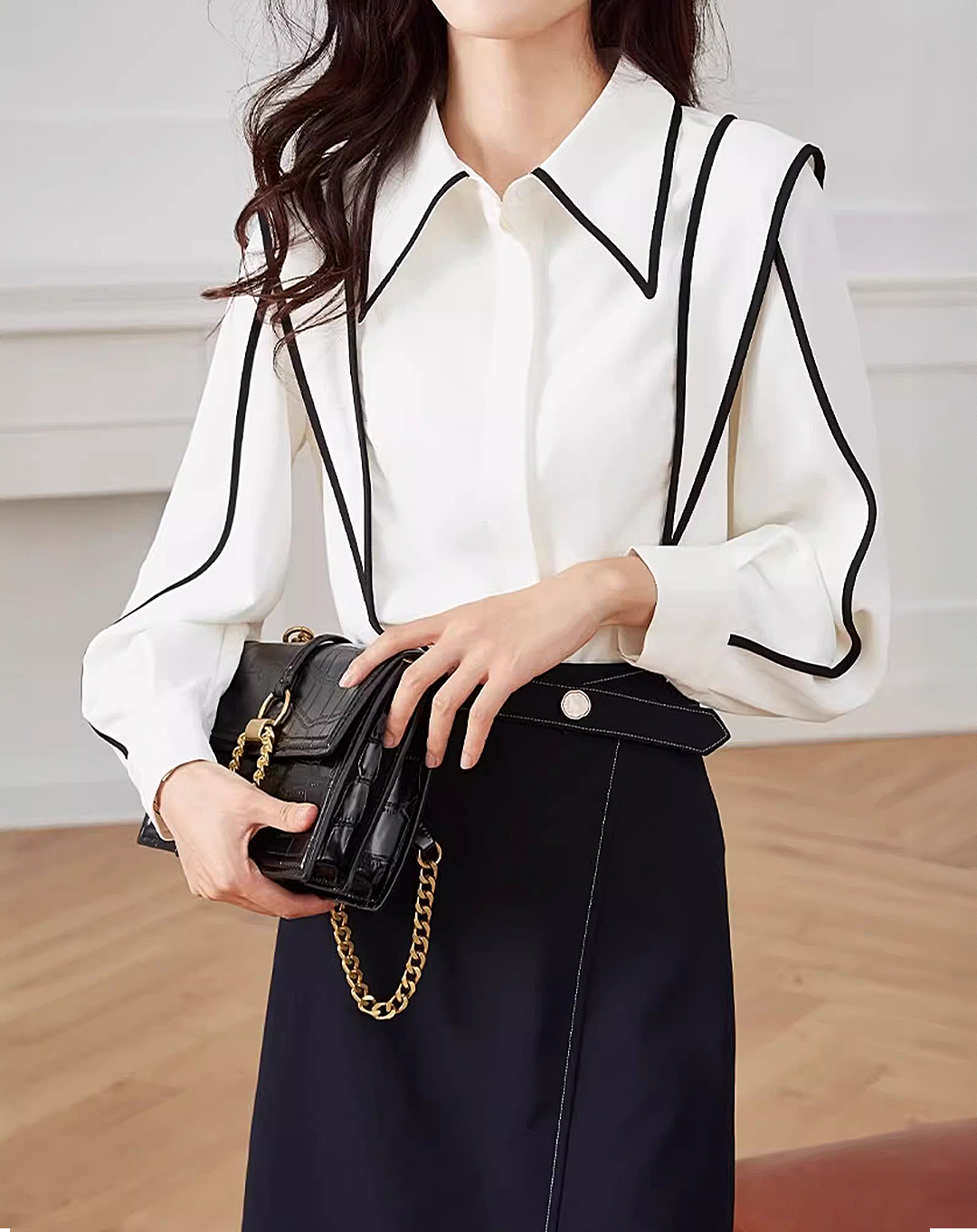 ♀Contrast Piping Collar Shirt