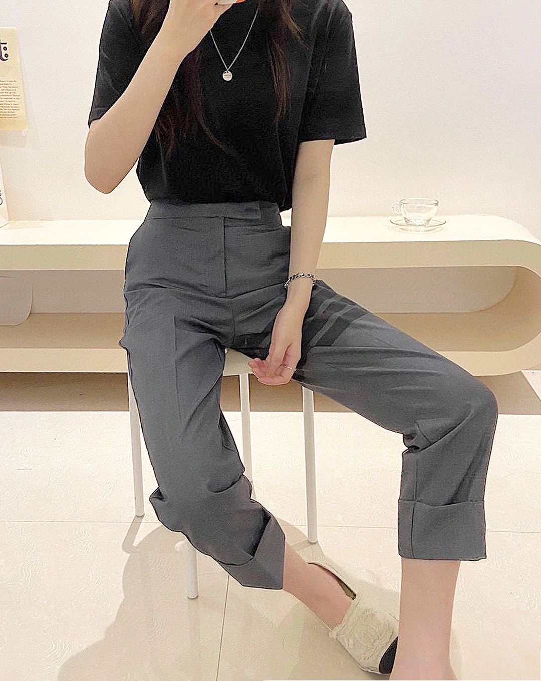 ♀One Side Border Slacks