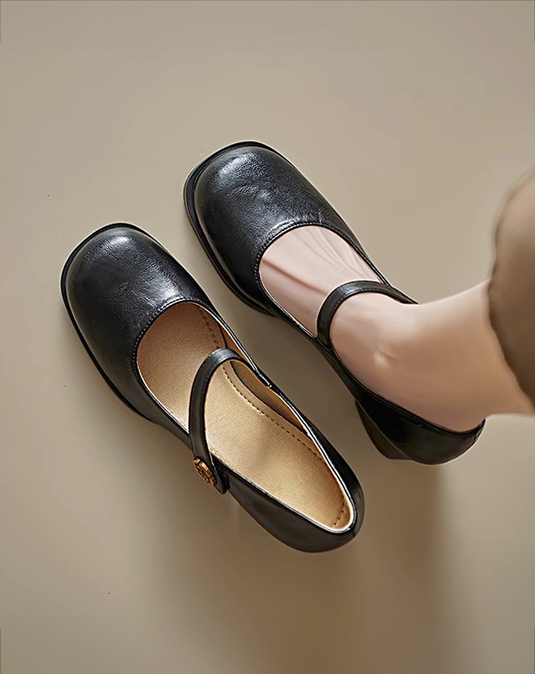 ♀Gold Charm Pumps