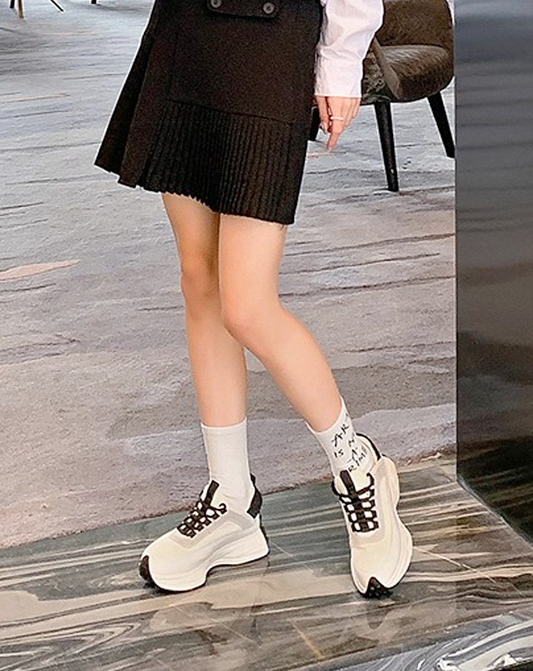 ♀本革/Grip Rise Sneakers