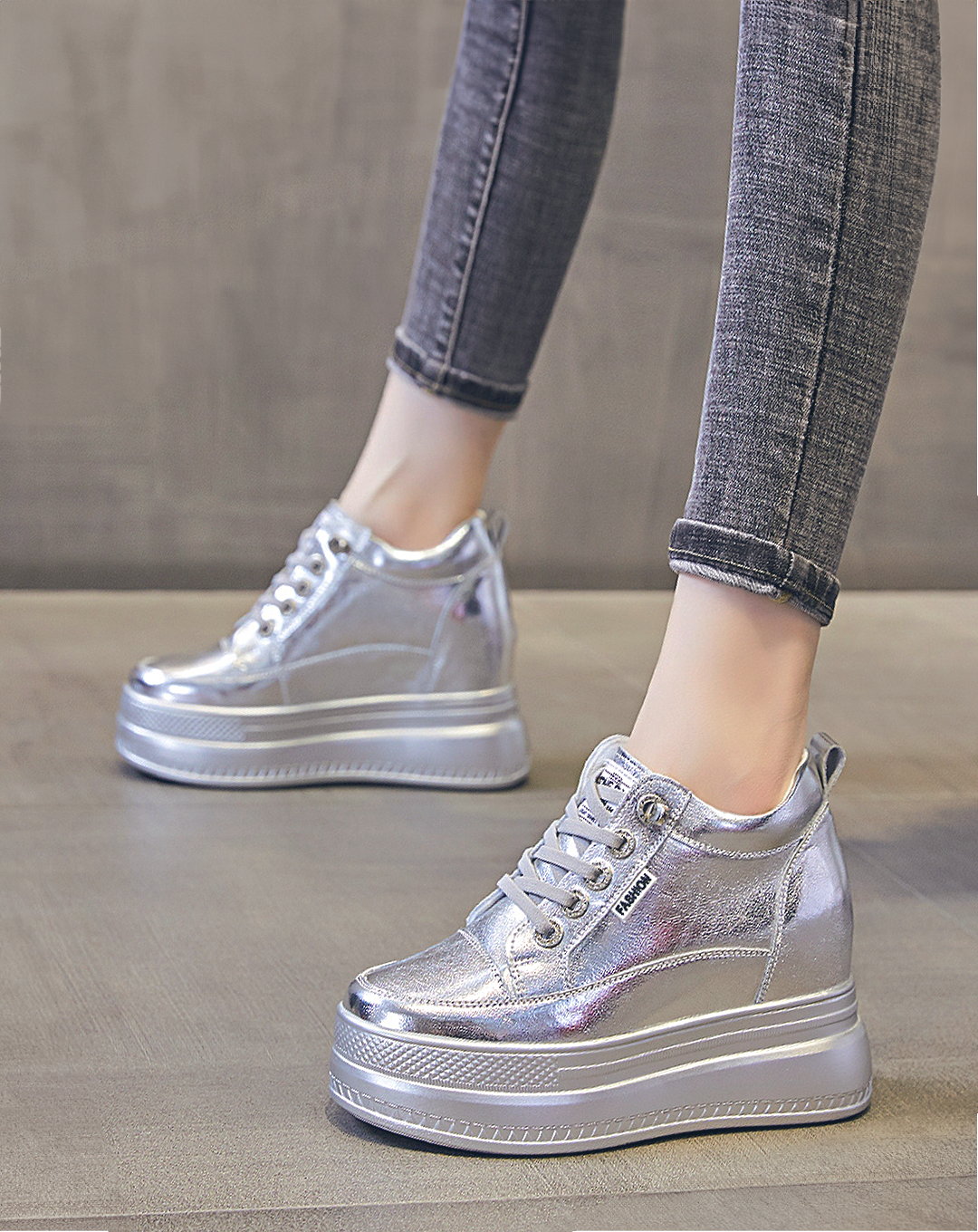 ♀本革/Silver Chunky Platform Sneakers
