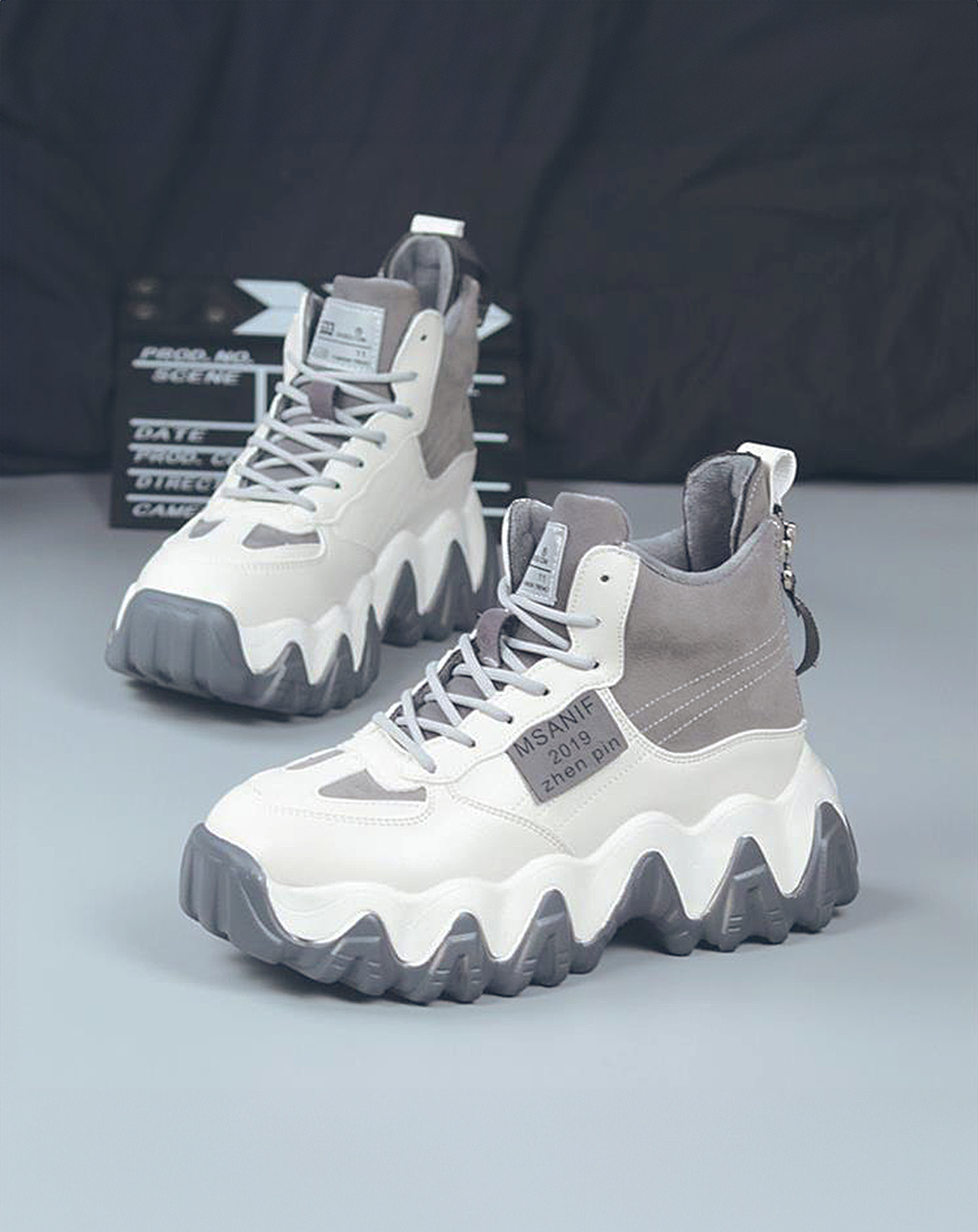 ♂♀本革/Wave Sole Zip Sneakers