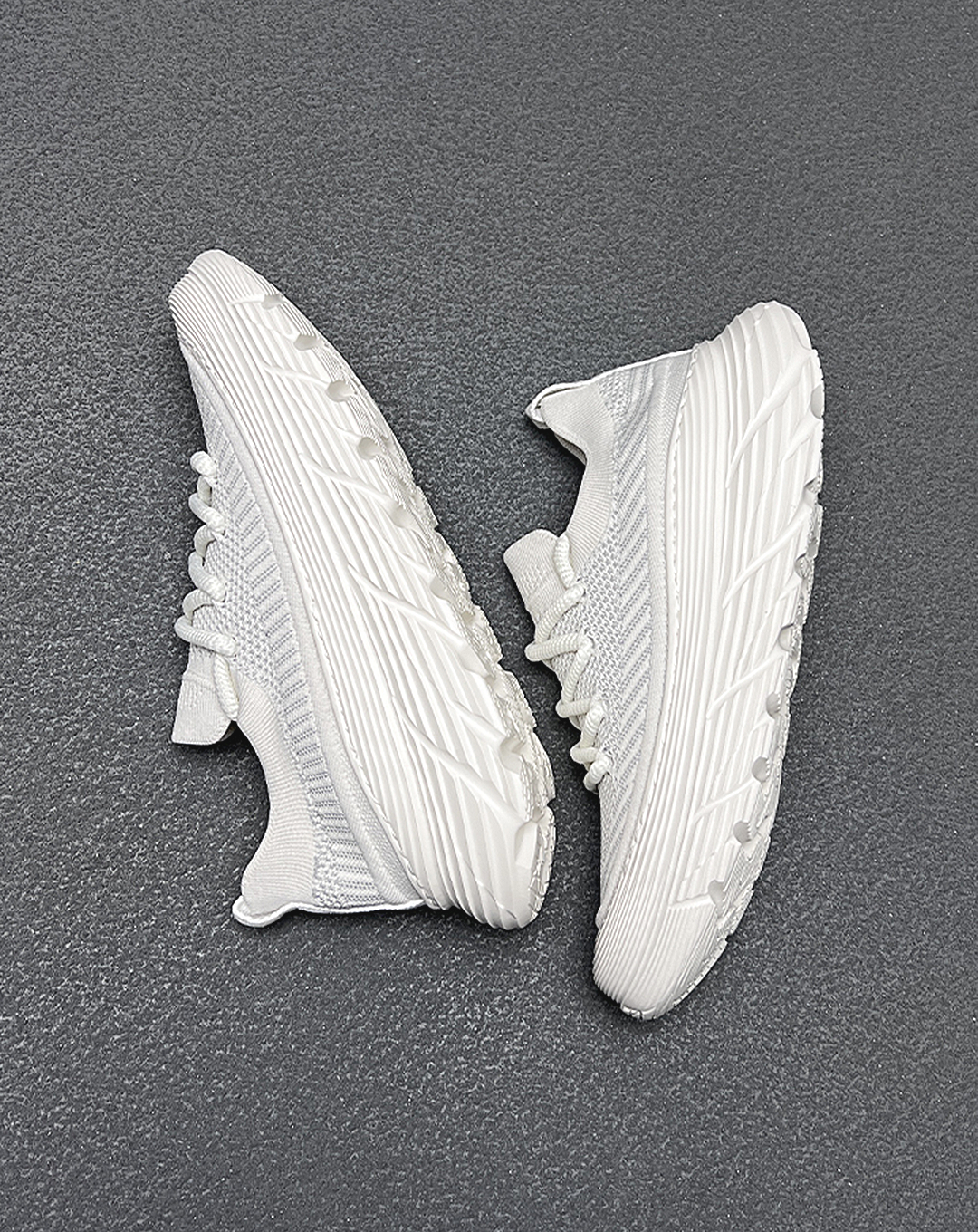 ♂♀Light Mesh Sports Sneakers