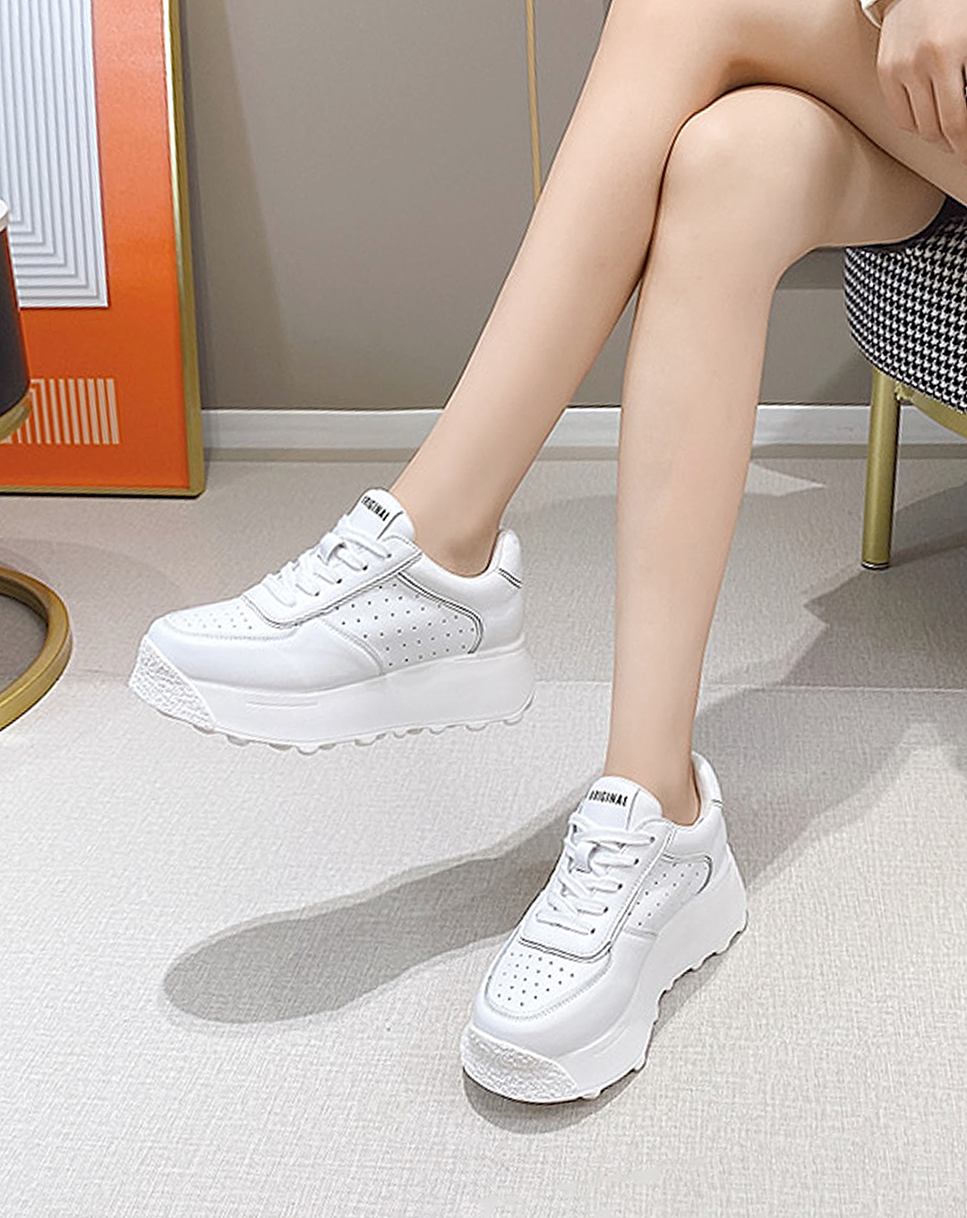 ♀本革/White Platform Sneakers