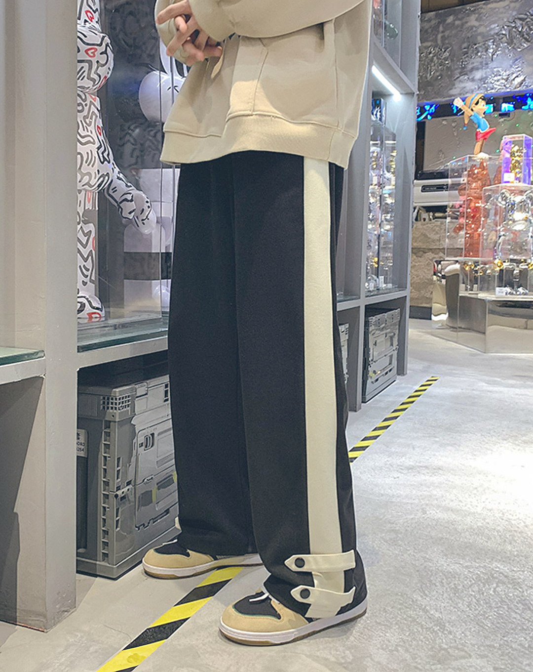 ♂Line Loose Button Pants