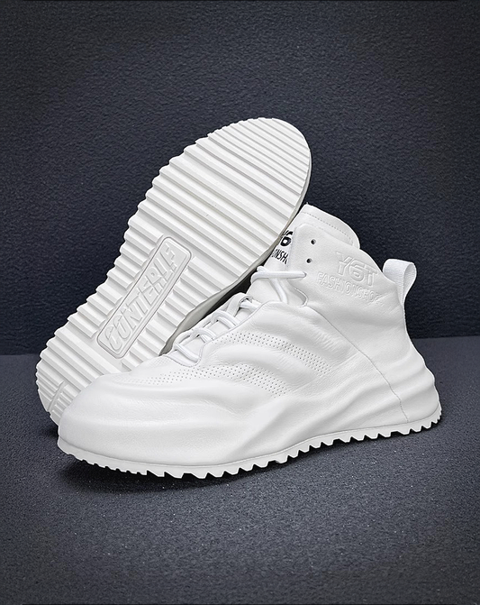 ♂♀ 本革/ Future Crest Sneakers