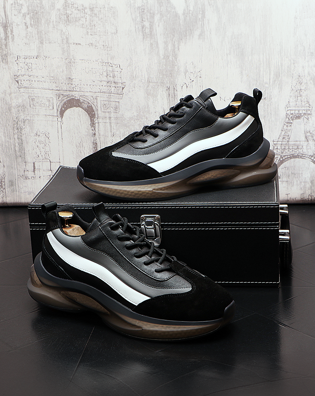 ♂♀Monotone Sporty Sneakers