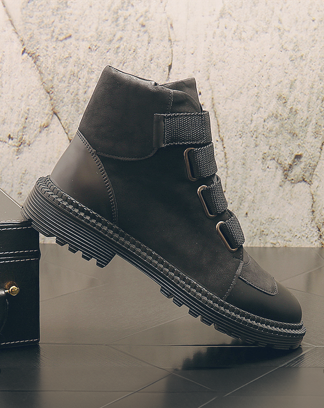 ♂♀Velcro Leather Boots