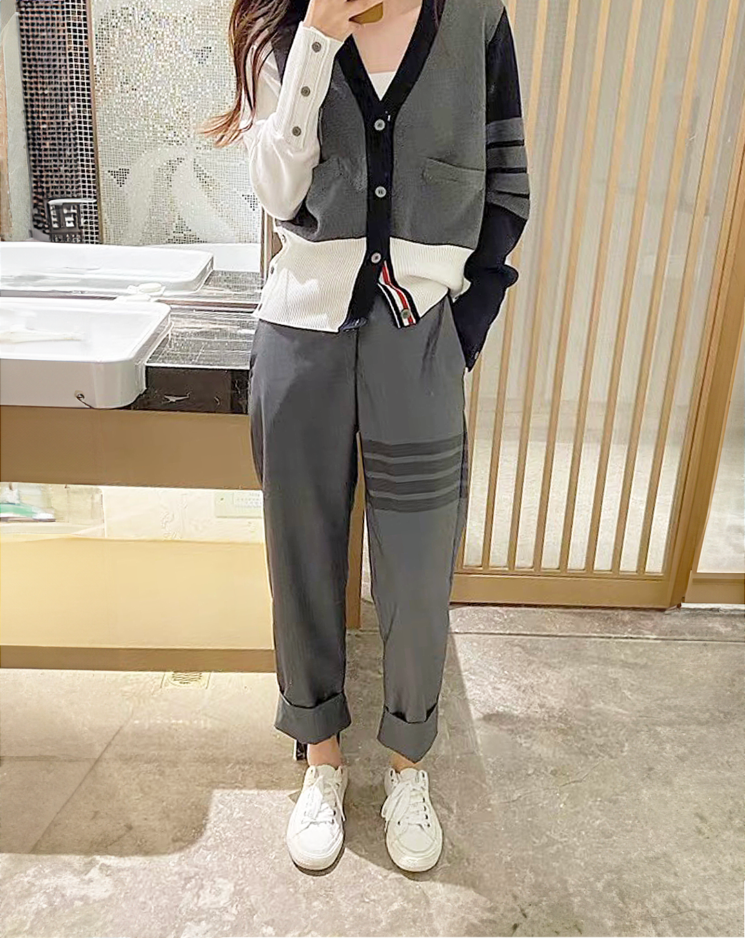 ♀One Side Border Slacks