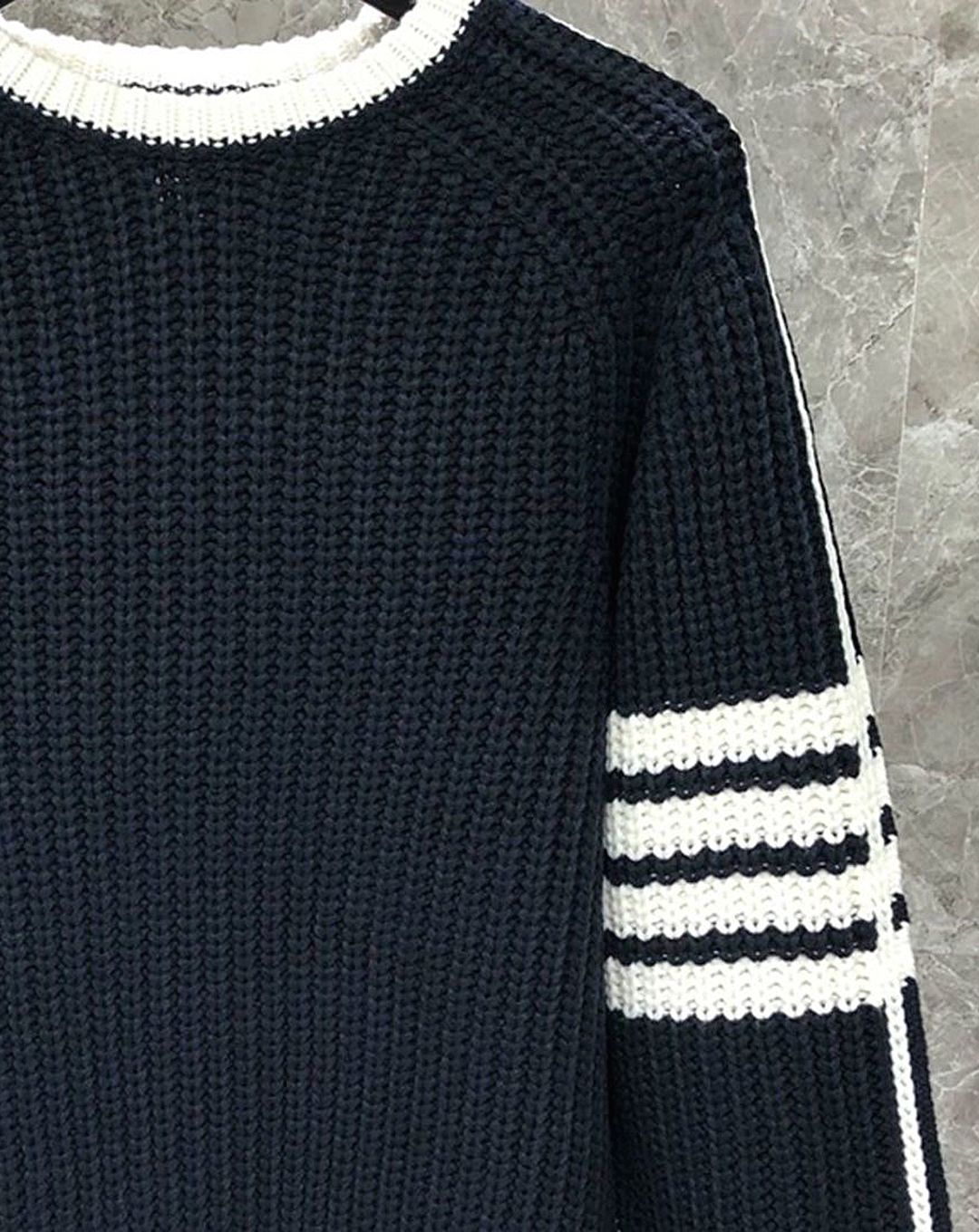 ♂Striped Sleeve Sweater