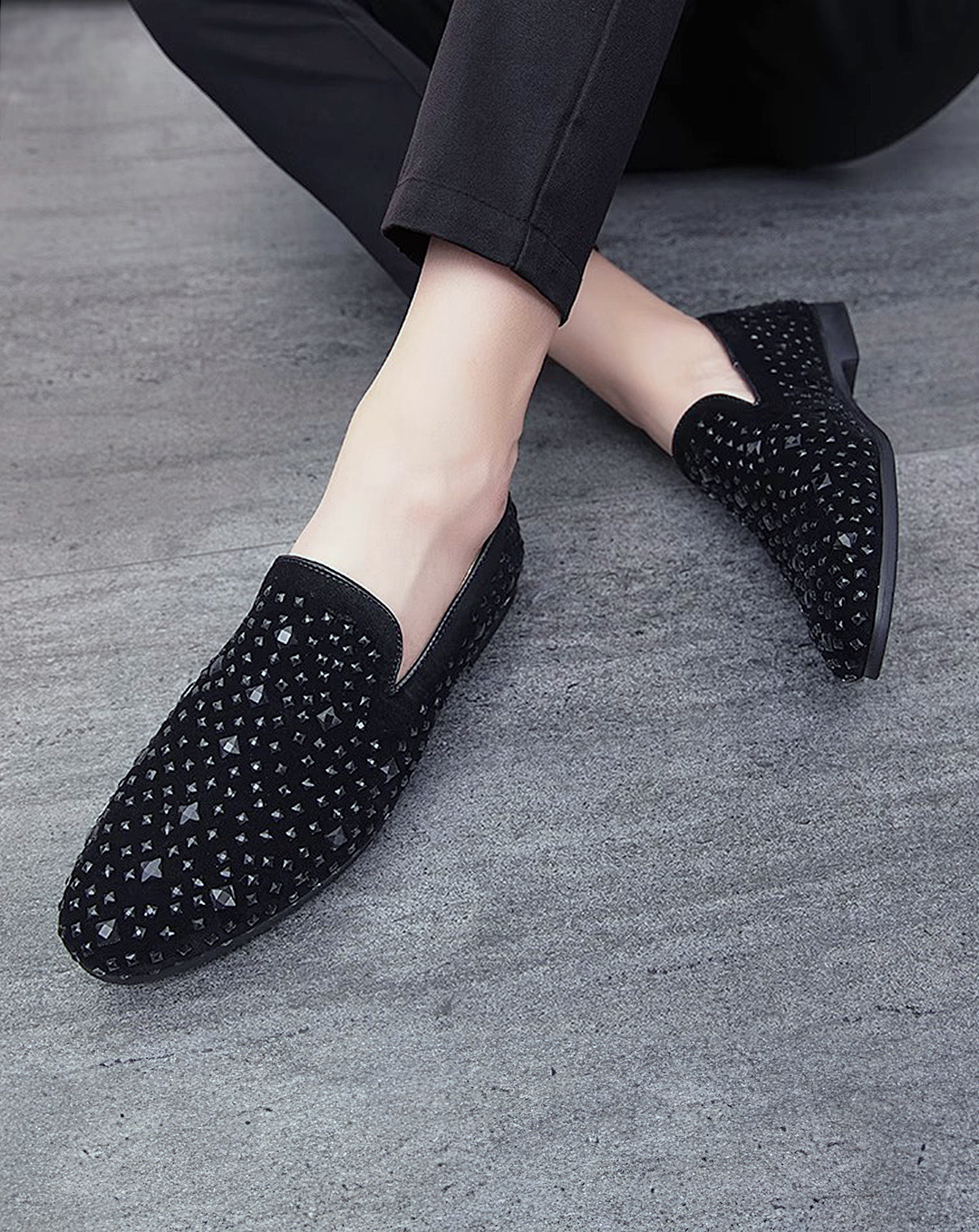♂Black Studded Loafers