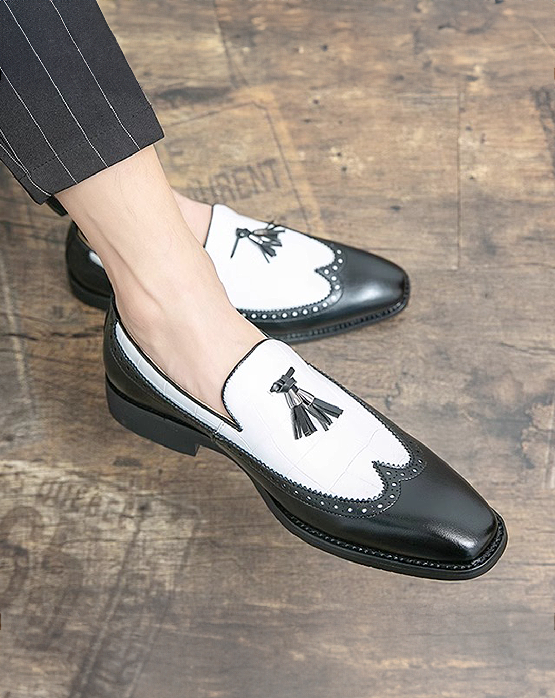 ♂Two-Tone Tassel Shoes