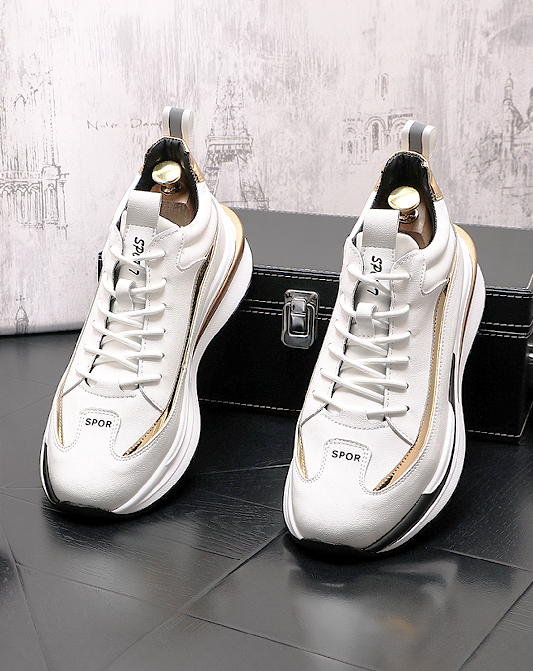 ♂♀Gold Line Sneakers