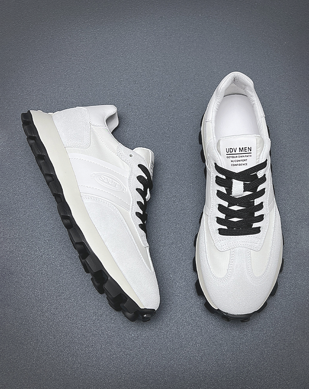 ♂♀本革/Leather Bumpy Sole Sneakers