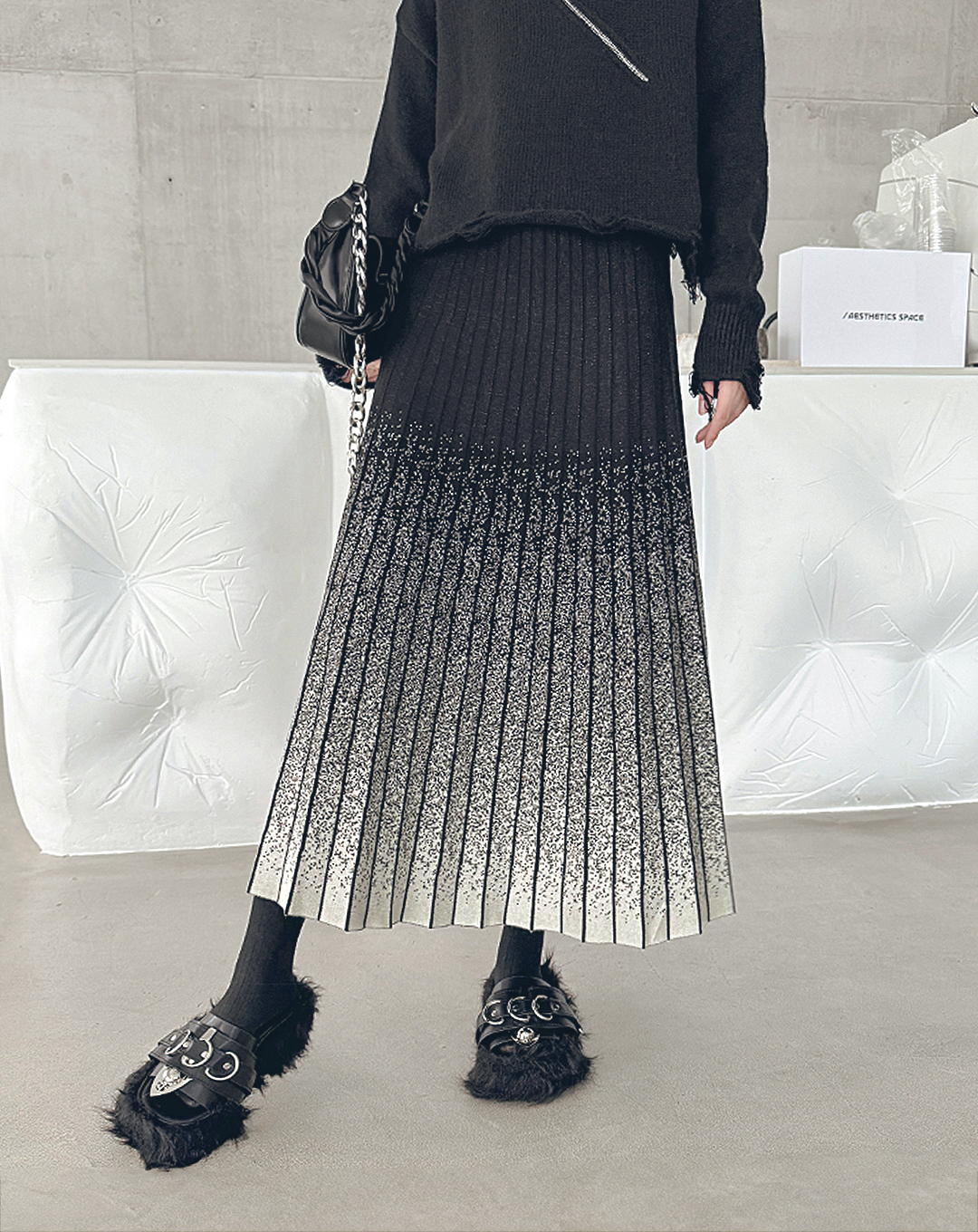 ♀Monotone Gradation Pleated Skirt
