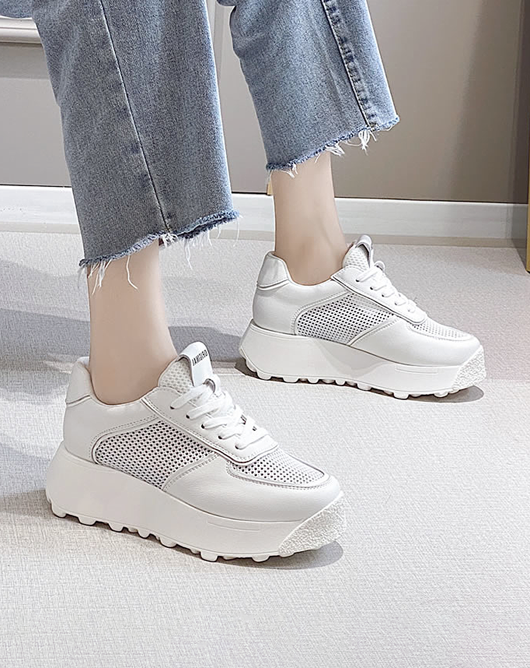 ♀本革/White Platform Sneakers
