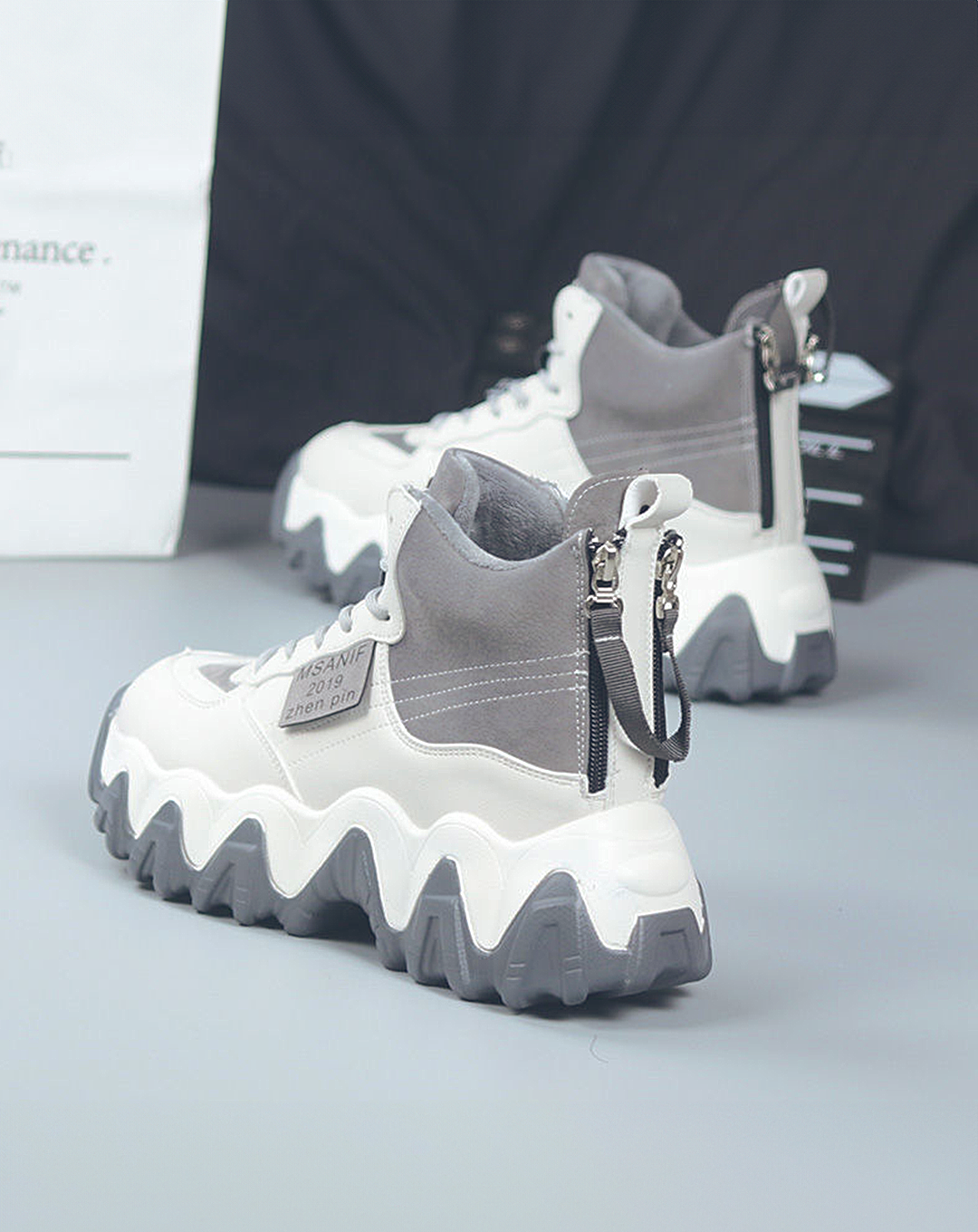 ♂♀本革/Wave Sole Zip Sneakers