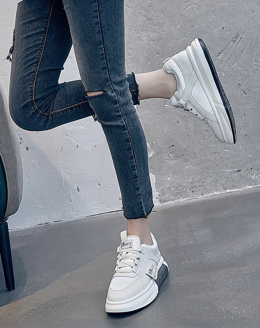 ♀本革/Double Tone Street Sneaker