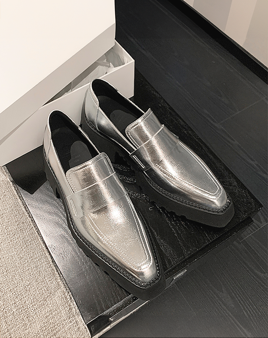 ♀本革/Chisel Toe Platform Loafers