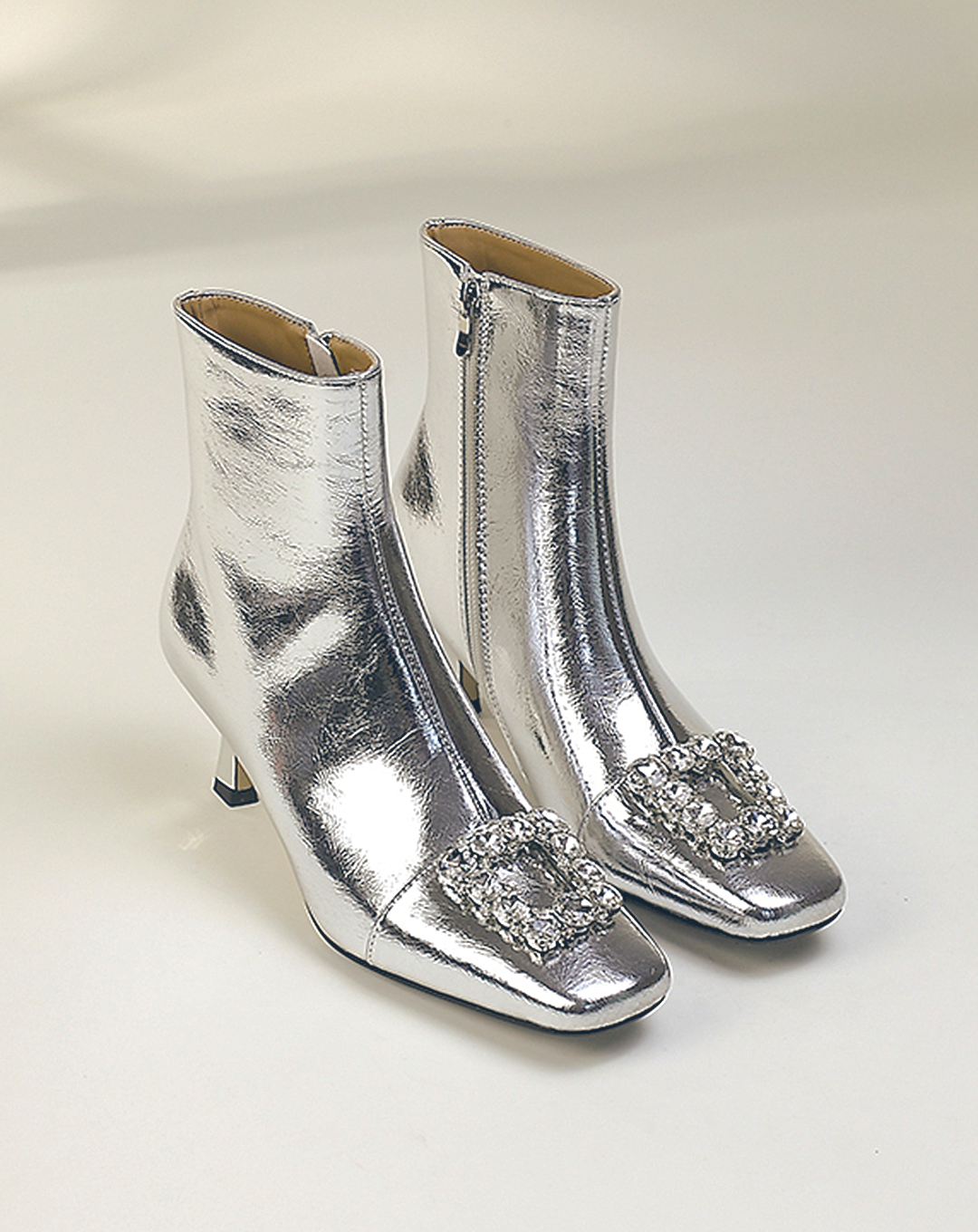 ♀本革/Rhinestone Square Buckle Boots