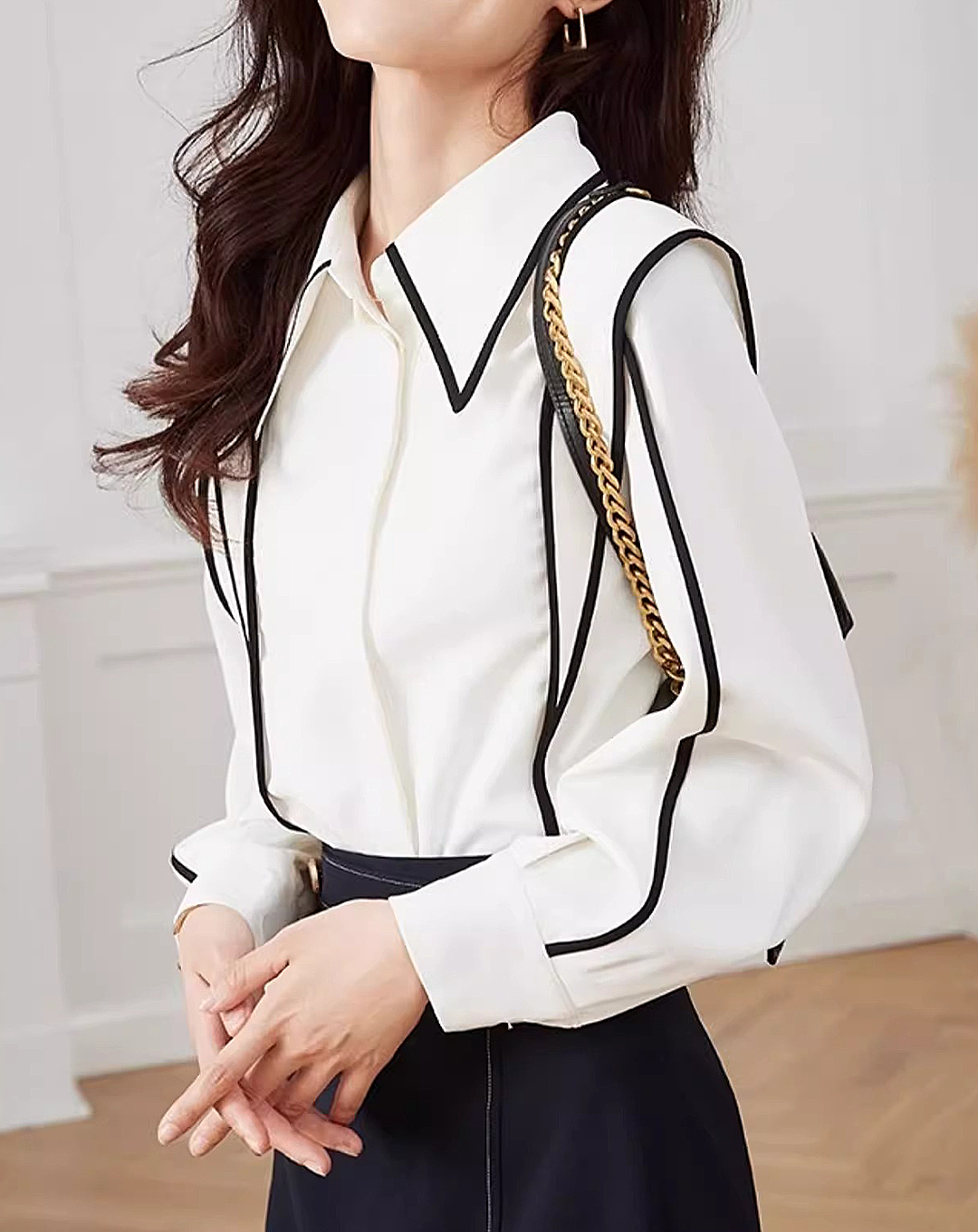 ♀Contrast Piping Collar Shirt